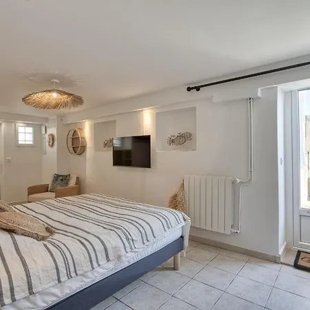 Holiday home Cristalia Maison De 10 Pers